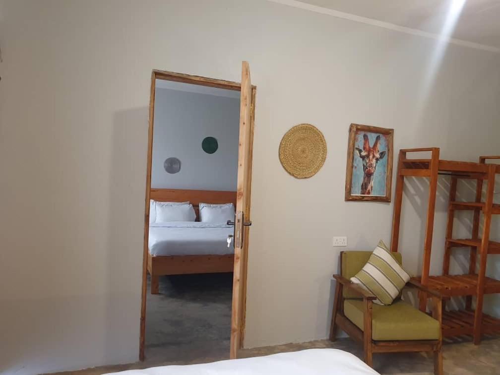 Вилла Rafiki Retreat Аруша Экстерьер фото
